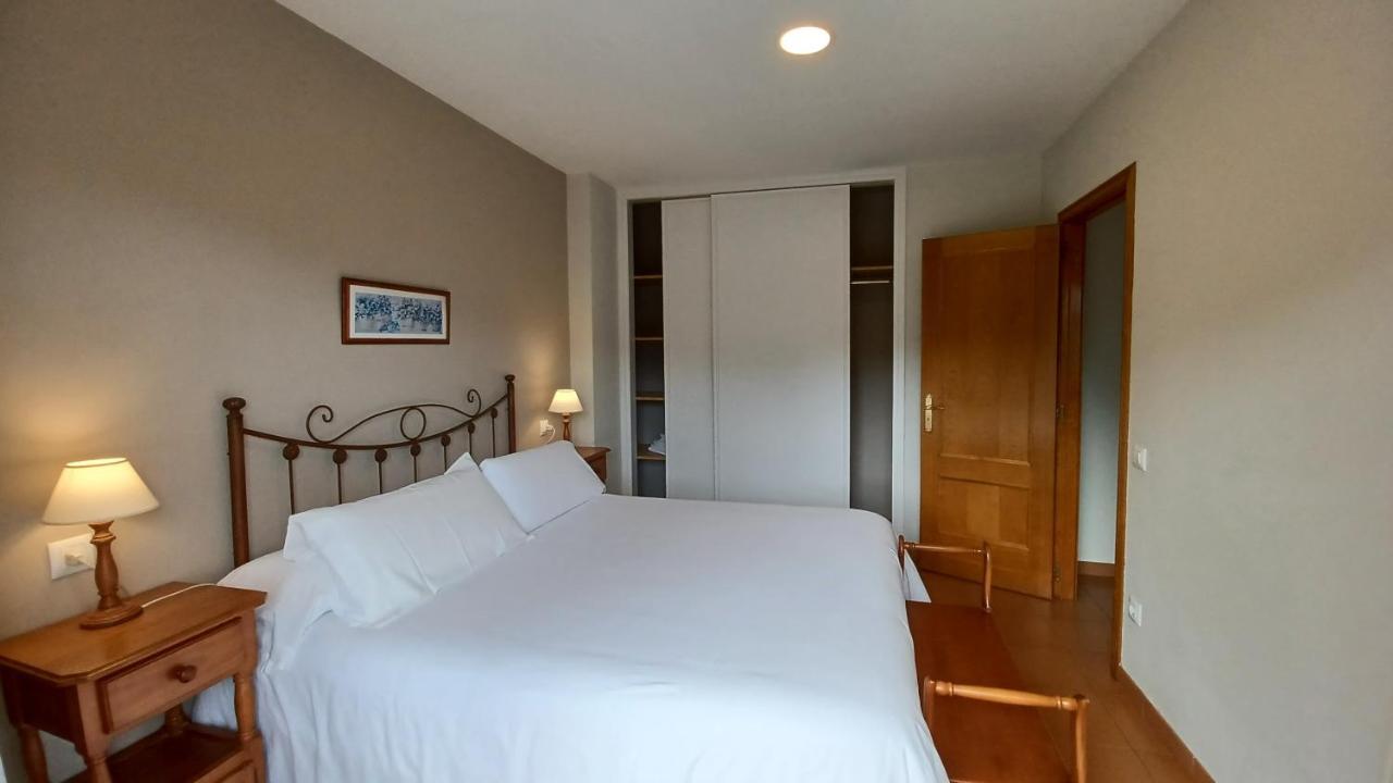 Apartamentos El Otero De Cudillero Soto de Luiña エクステリア 写真