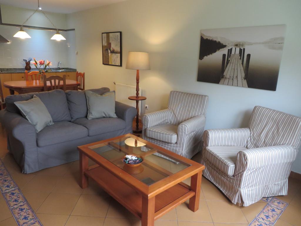Apartamentos El Otero De Cudillero Soto de Luiña 部屋 写真
